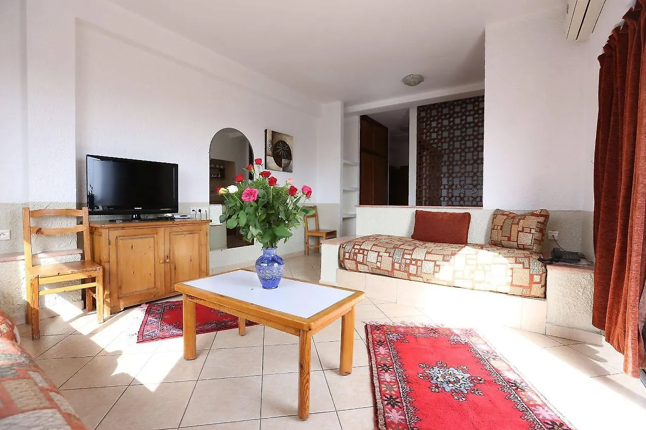 Studiotel Afoud Agadir 3*,